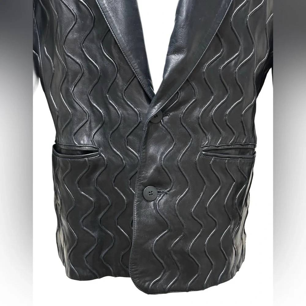 CLAUD MONTANA POUR IDEAL CUIR Paris France 1971designer fine leather Wave Blazer